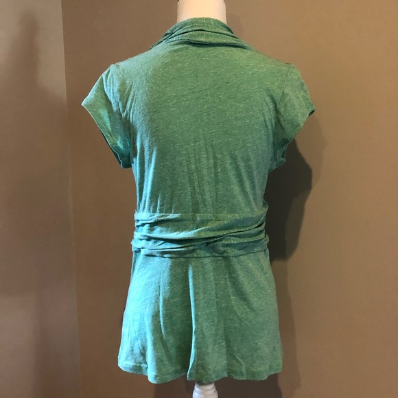 ANTHROPOLOGIE green top with pin tuck details - Picture 2 of 6